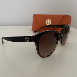 Tory Burch women’s sunglasses. Tortoise frames. Gold hardware.